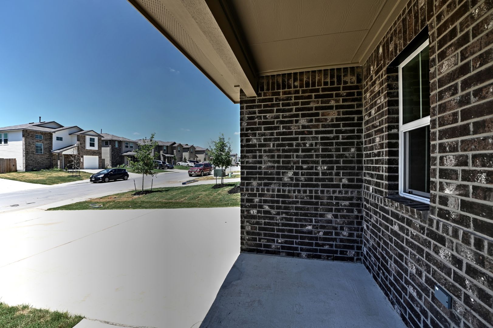 TWO STORY HOME – photo 4