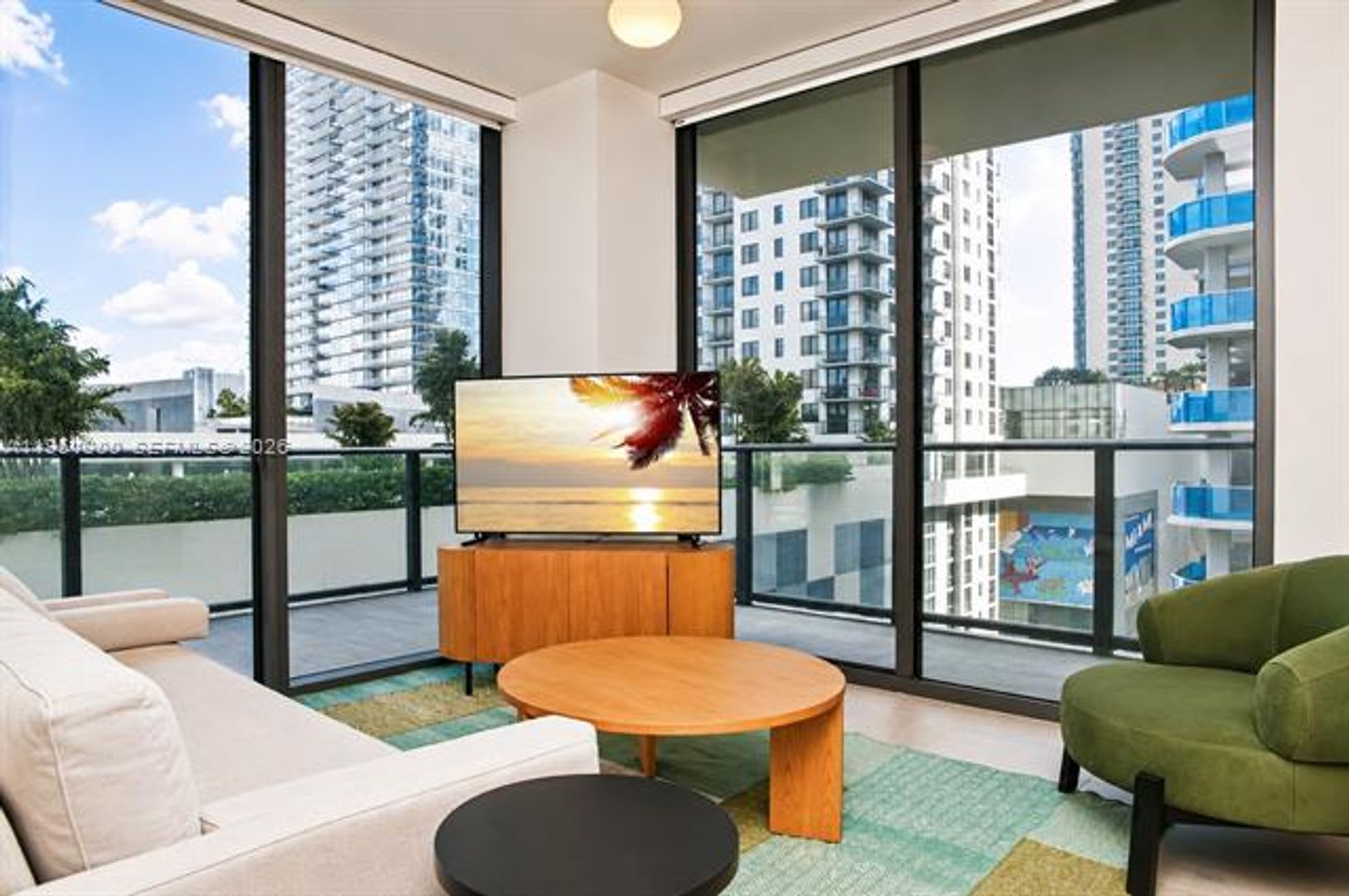 11 Ne 6Th St Cu 1109 Miami Fl 33132 – photo 2