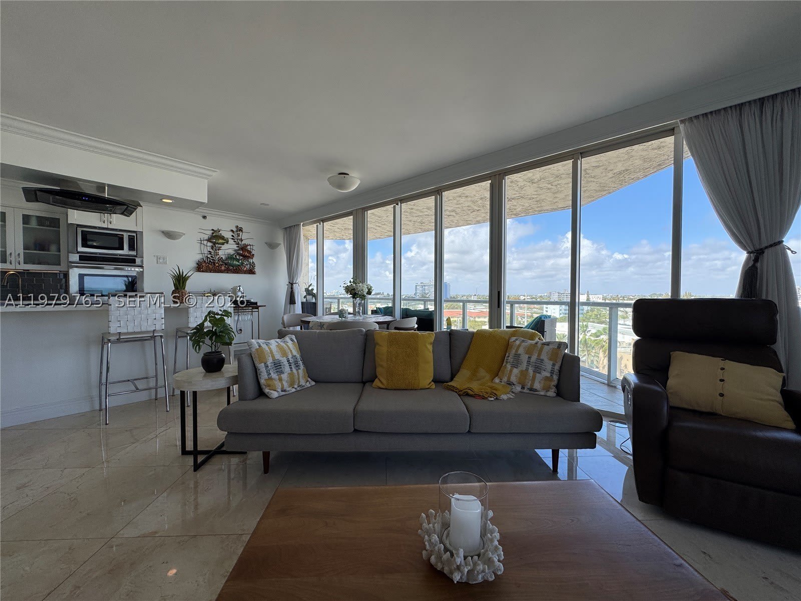 7330 Ocean Ter – photo 2