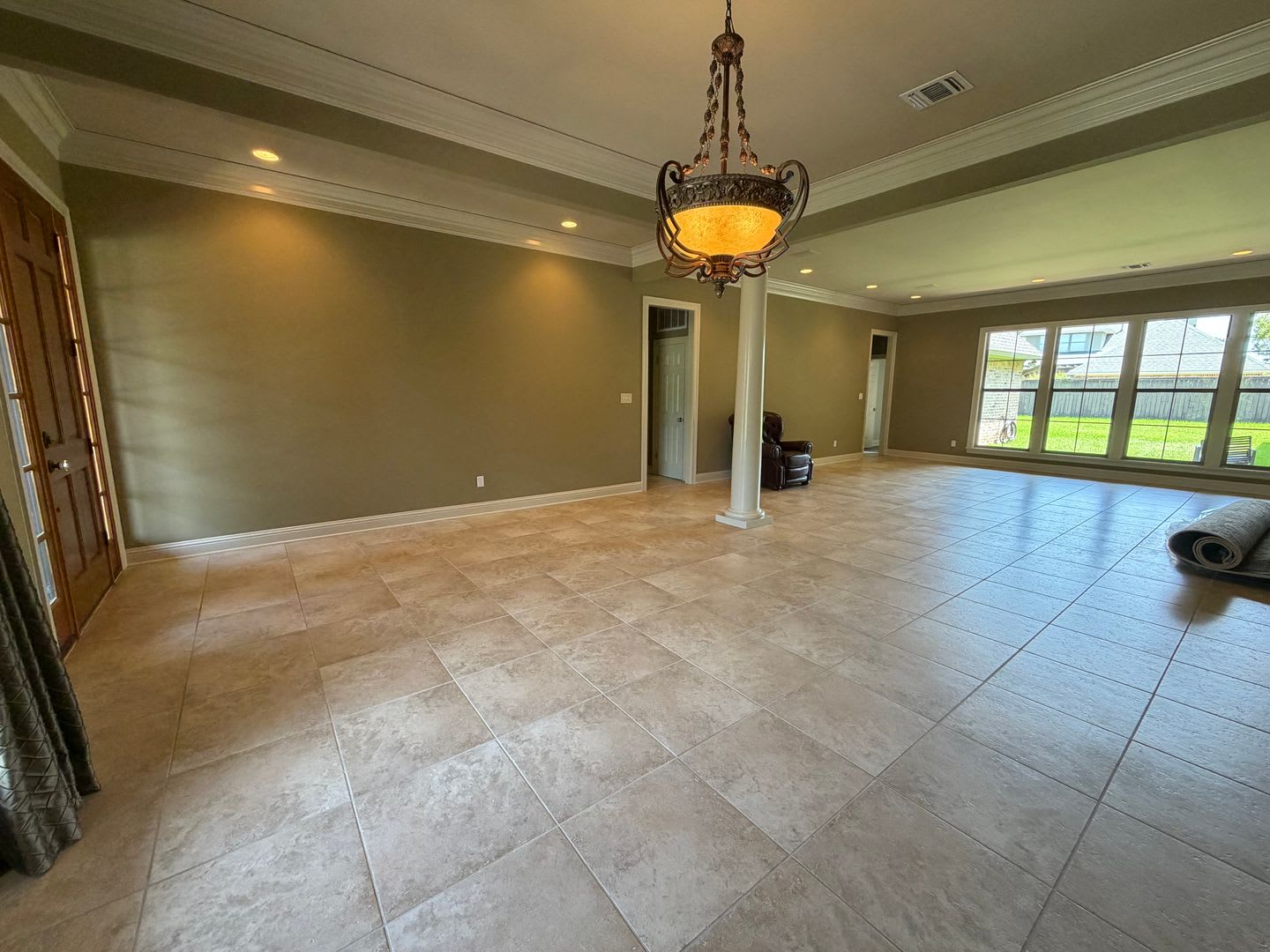 Gorgeous 4 bedroom, 3 Bathroom Home in Lakeside on Long Lake – photo 4