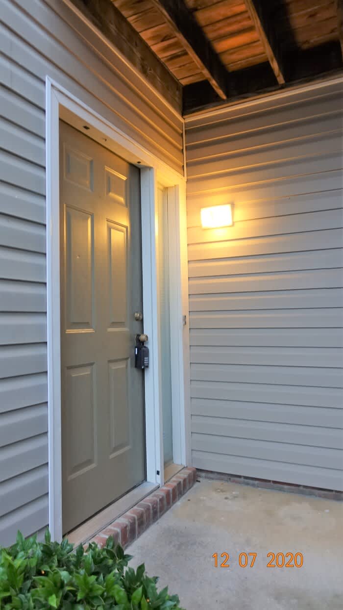 685 Bartons Landing Place – photo 4