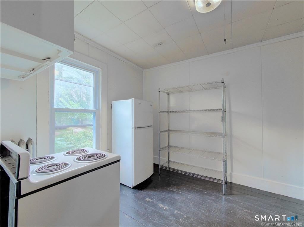 251 Williams Street – photo 5