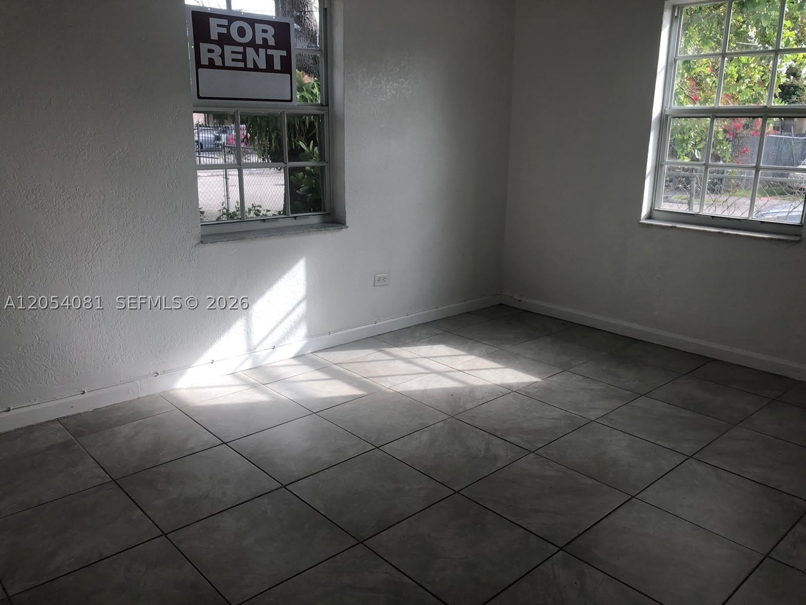 146 NW 56th St – photo 4