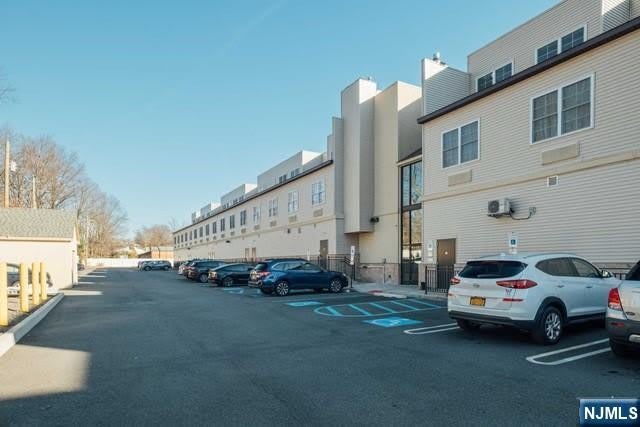 521 Livingston Street – photo 3