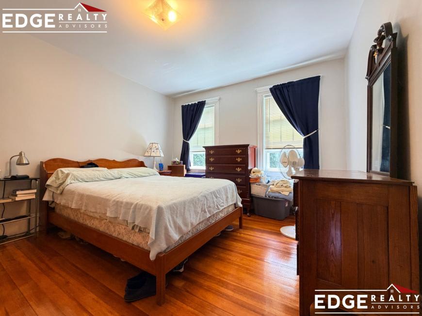 241 Boylston St. – photo 4