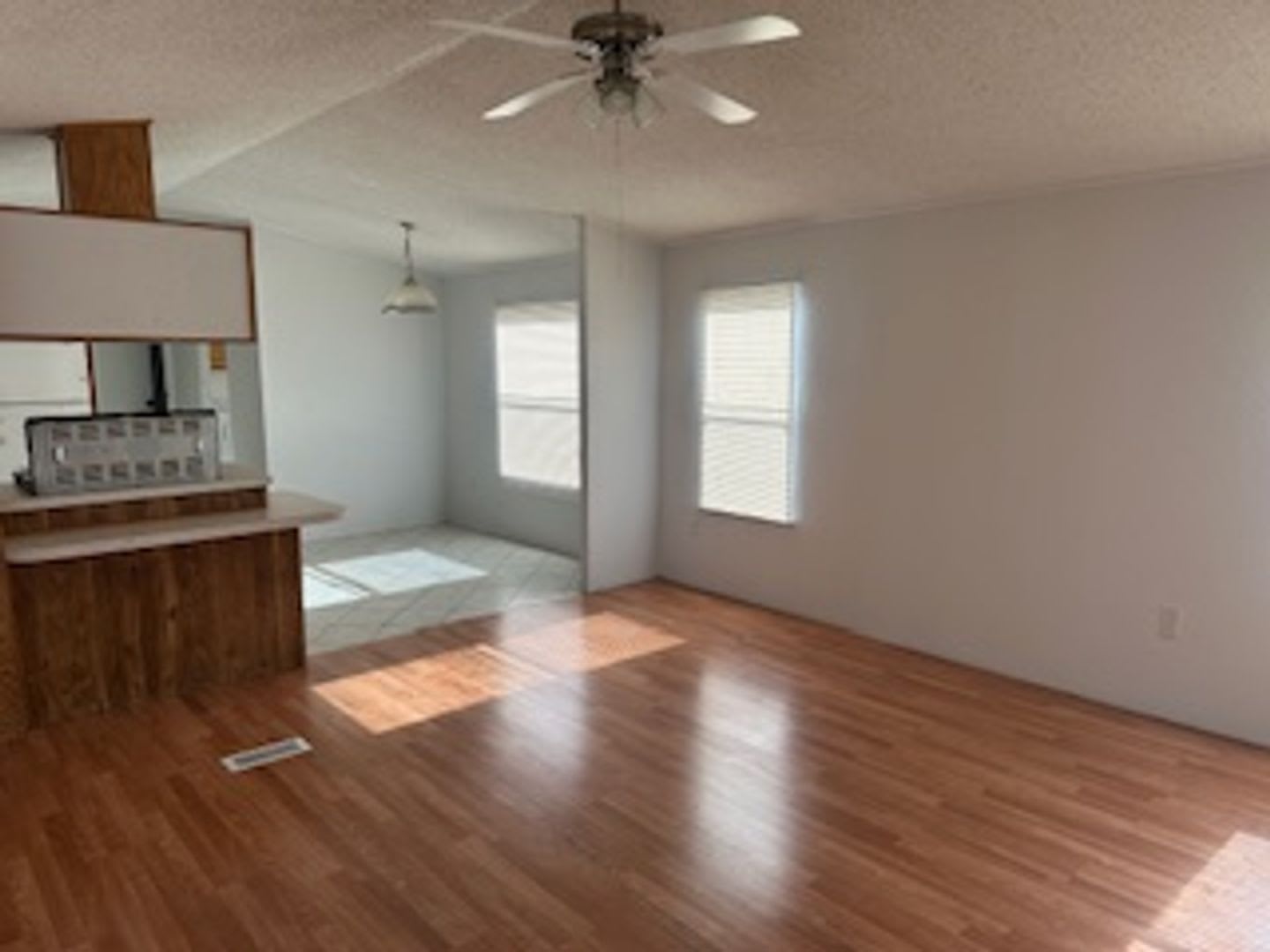 3/2 single wide; all appliances provided – photo 5