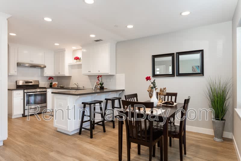 15850 Bella Tierra Ct. – photo 2