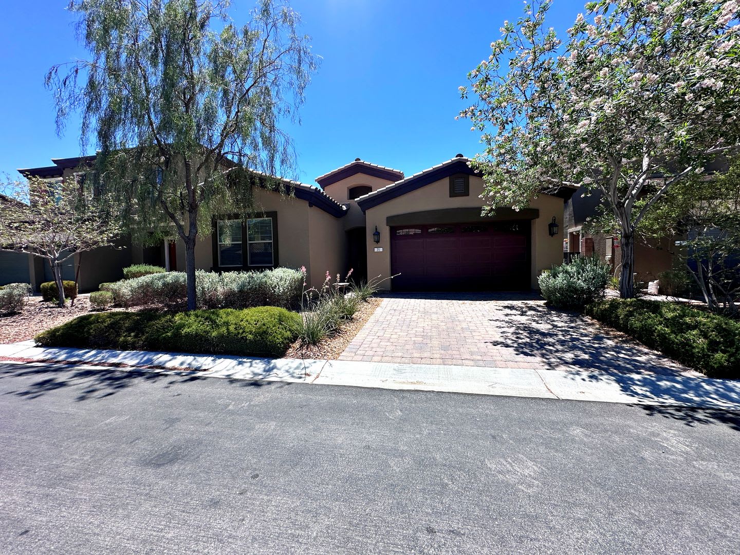 3 Bedroom 2 bath single story home in Gated Community in Silverado Ranch area – photo 3
