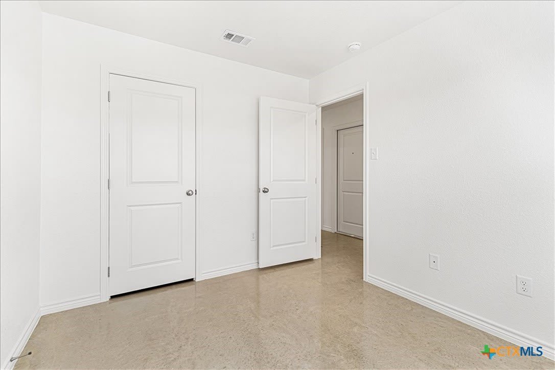1242 Lehmann Drive – photo 5