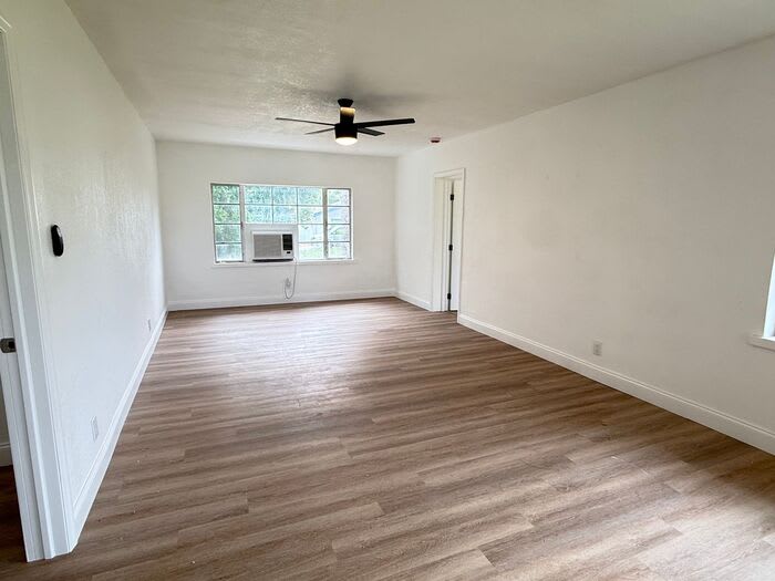 165 East Pomelo Street – photo 2