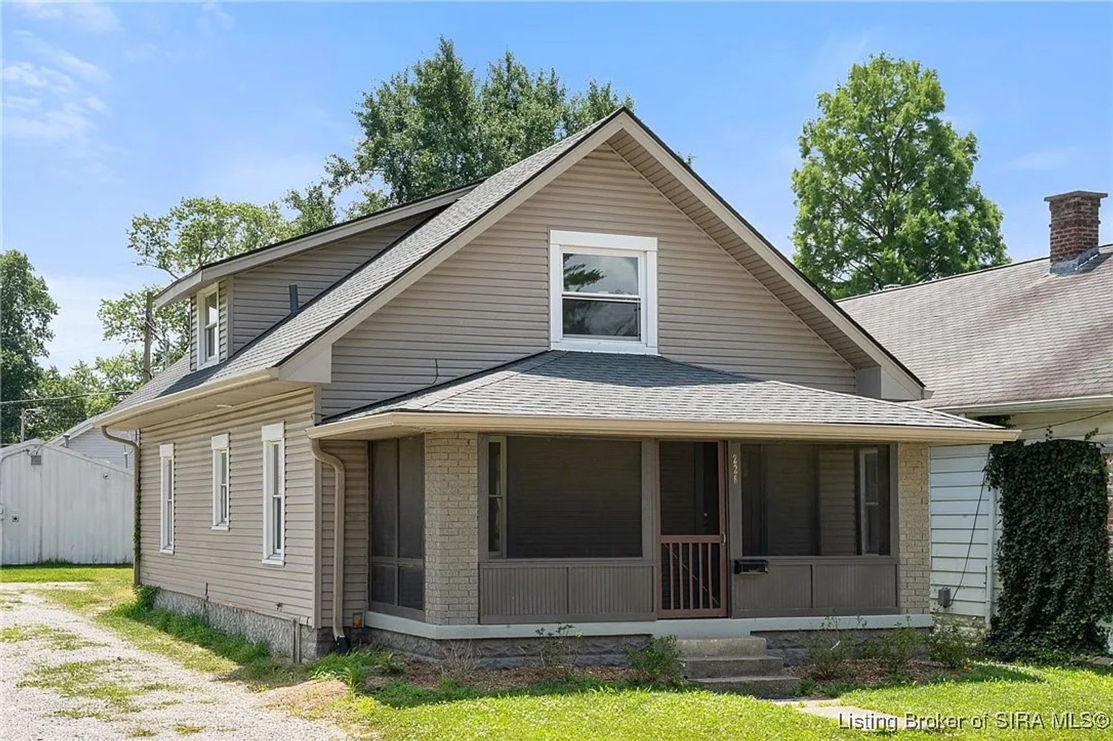 4 Bedroom House In New Albany – photo 1