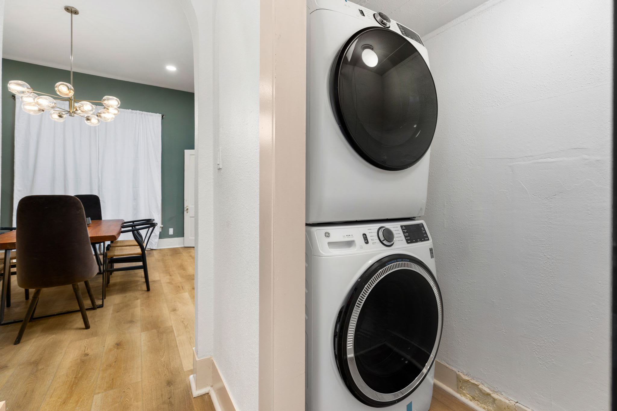 110 East Craig Placeunit 1 – photo 5
