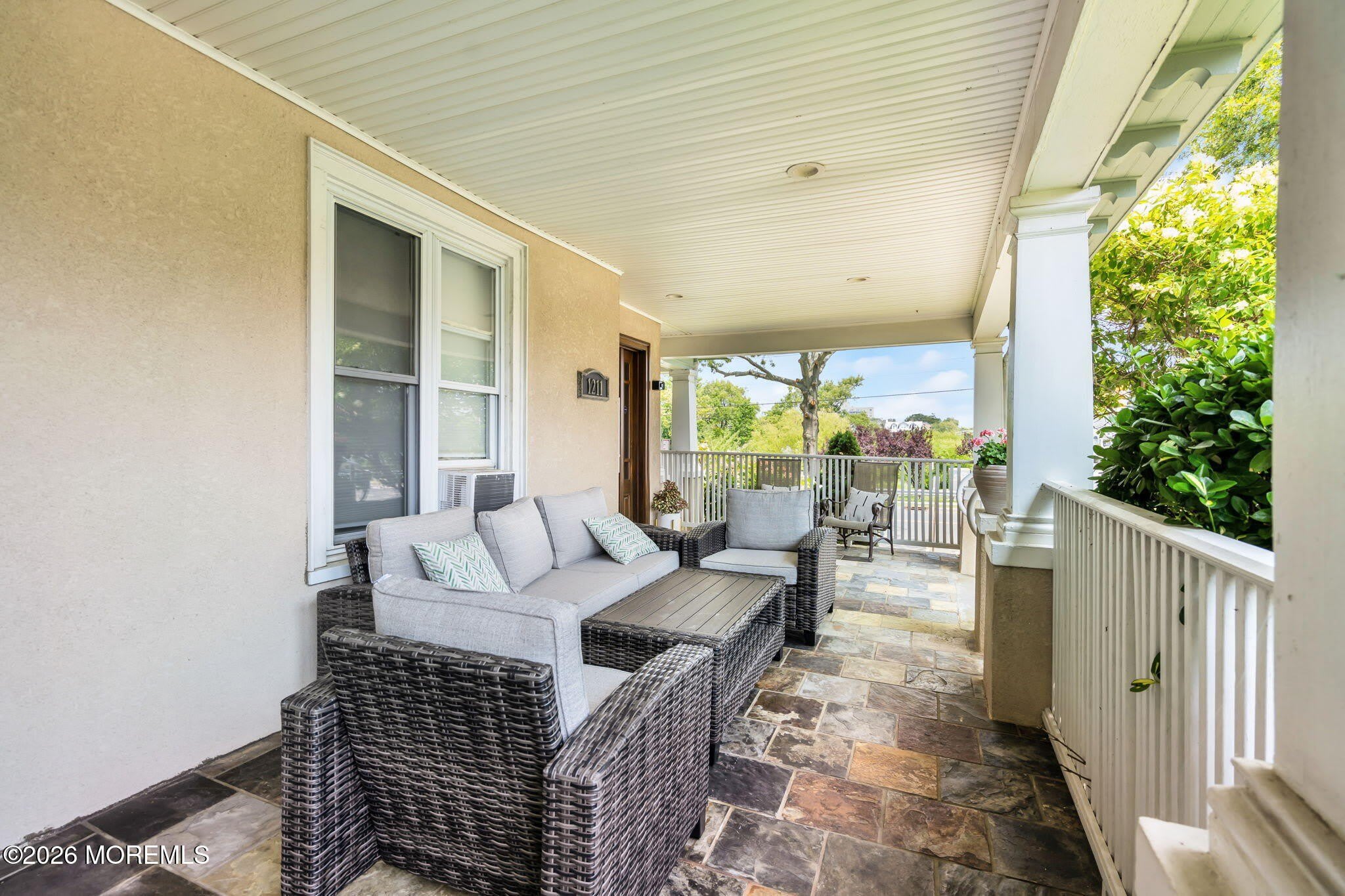 1211 Grand Avenue – photo 5