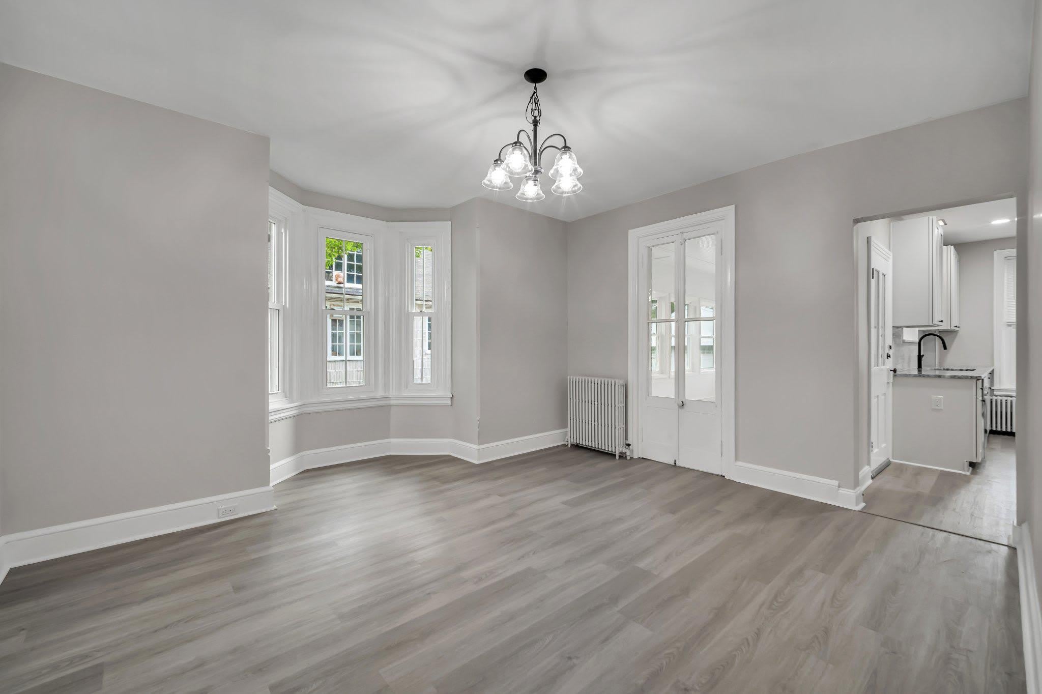 376 N Main Street – photo 5