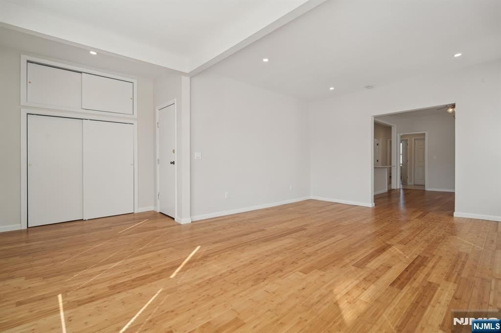 403 Abington Avenue – photo 5