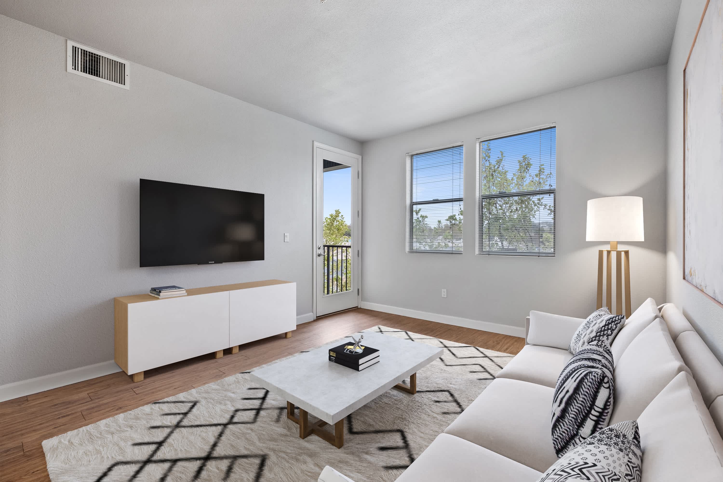 Theatre Square Apartments – photo 3