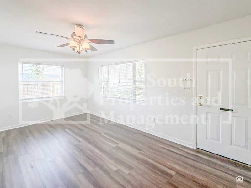 520 McKay Court – photo 3
