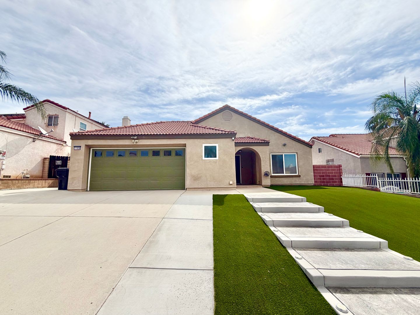 UPDATED 4-Bedroom Home with MASSIVE Backyard, Open Floor Plan & Modern Kitchen! – photo 1