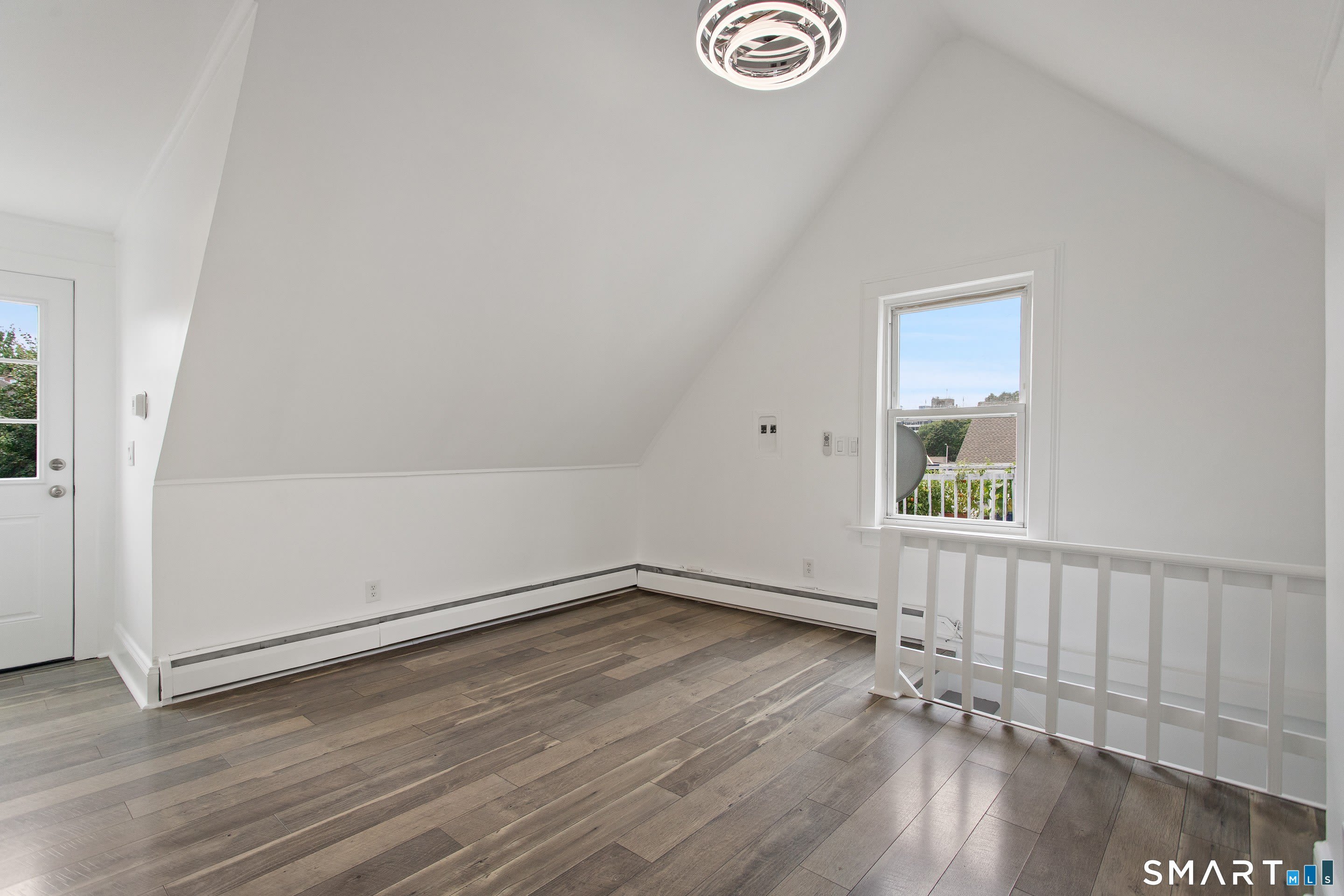 28 Dolsen Place – photo 2