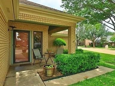 55 Surrey Square – photo 4