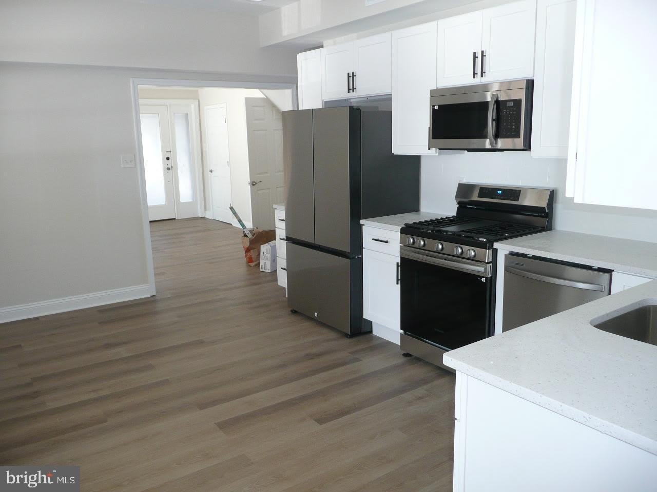 536 EASTON Road – photo 4