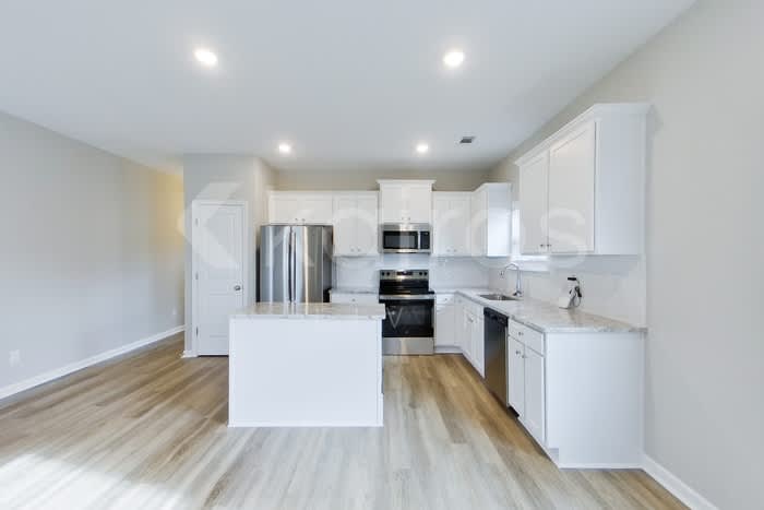 7321 Foggy River Drive – photo 4