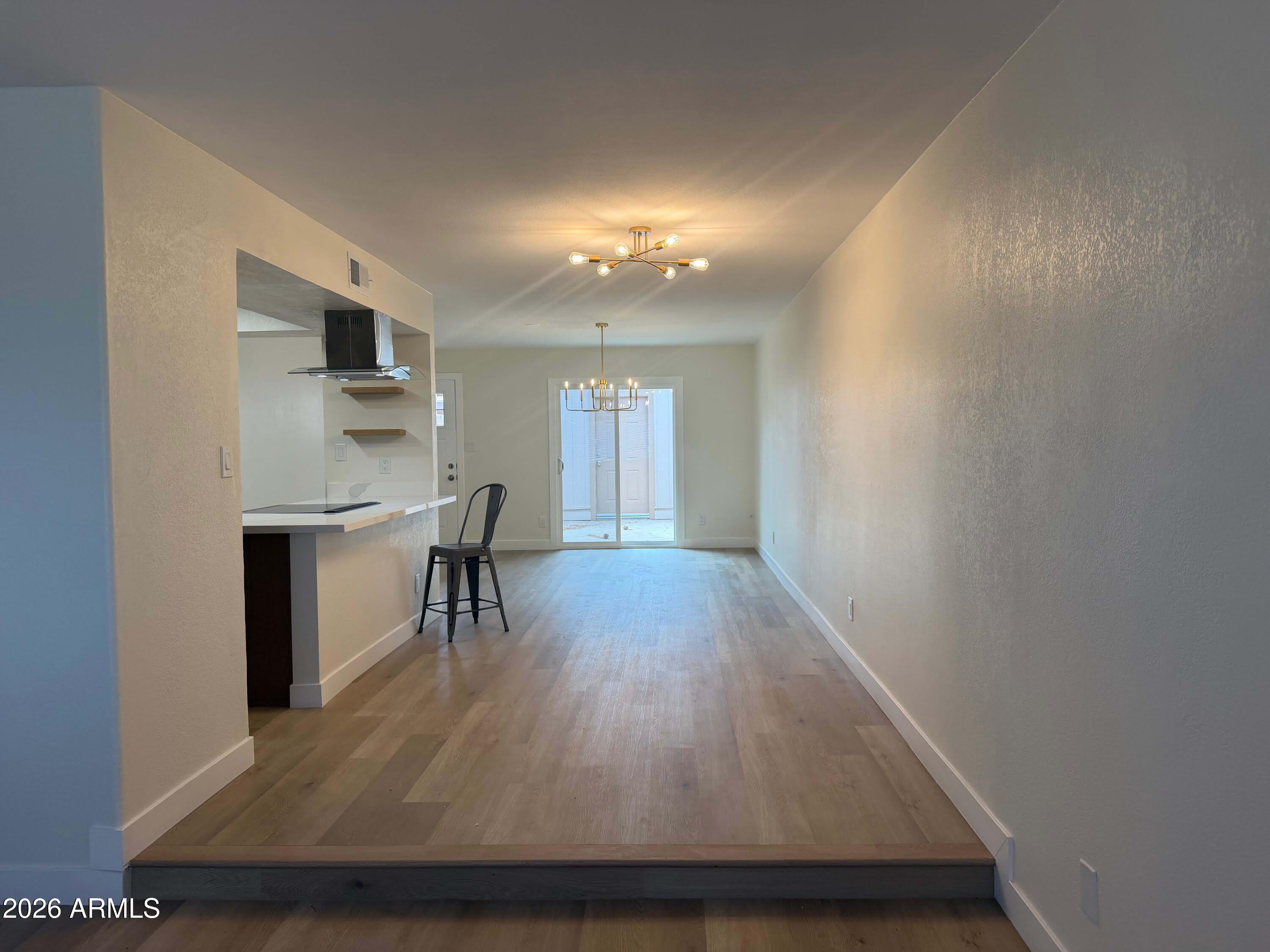 943 N Revere – photo 4