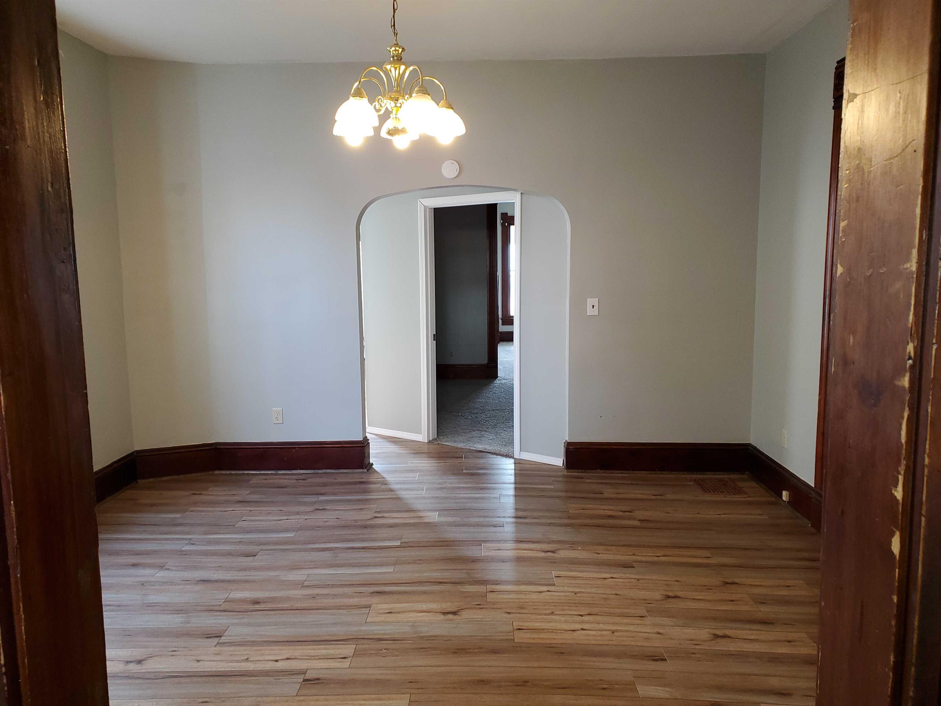 1105 Avenue F – photo 4
