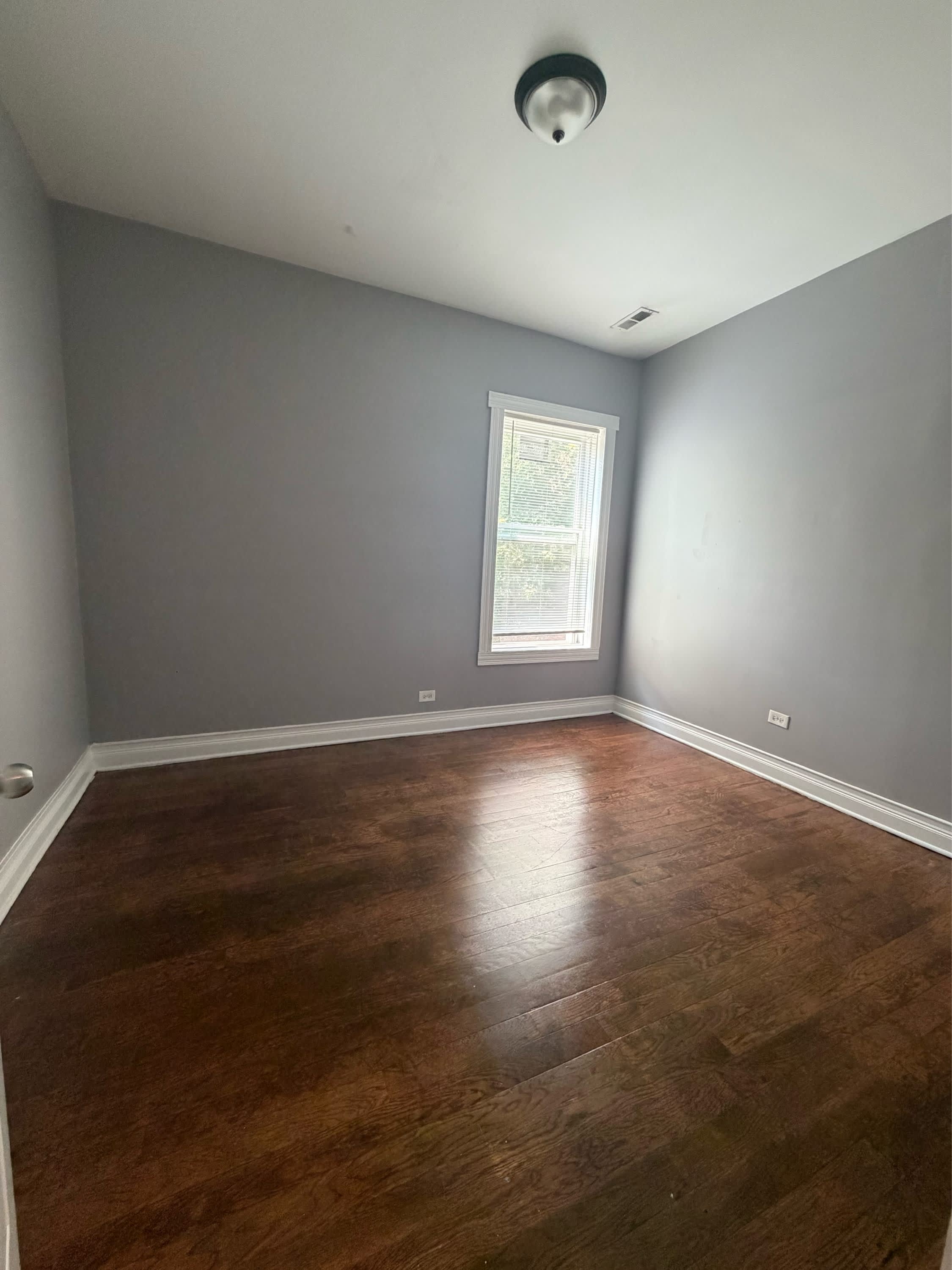 6926 South Parnell Avenue – photo 4