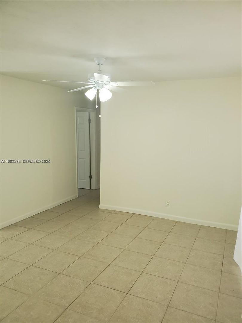 831 SW 14th Court, Deerfield Beach, FL 33441 – photo 4