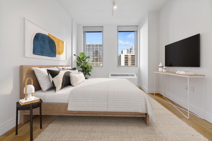 553 West 53rd St. – photo 2