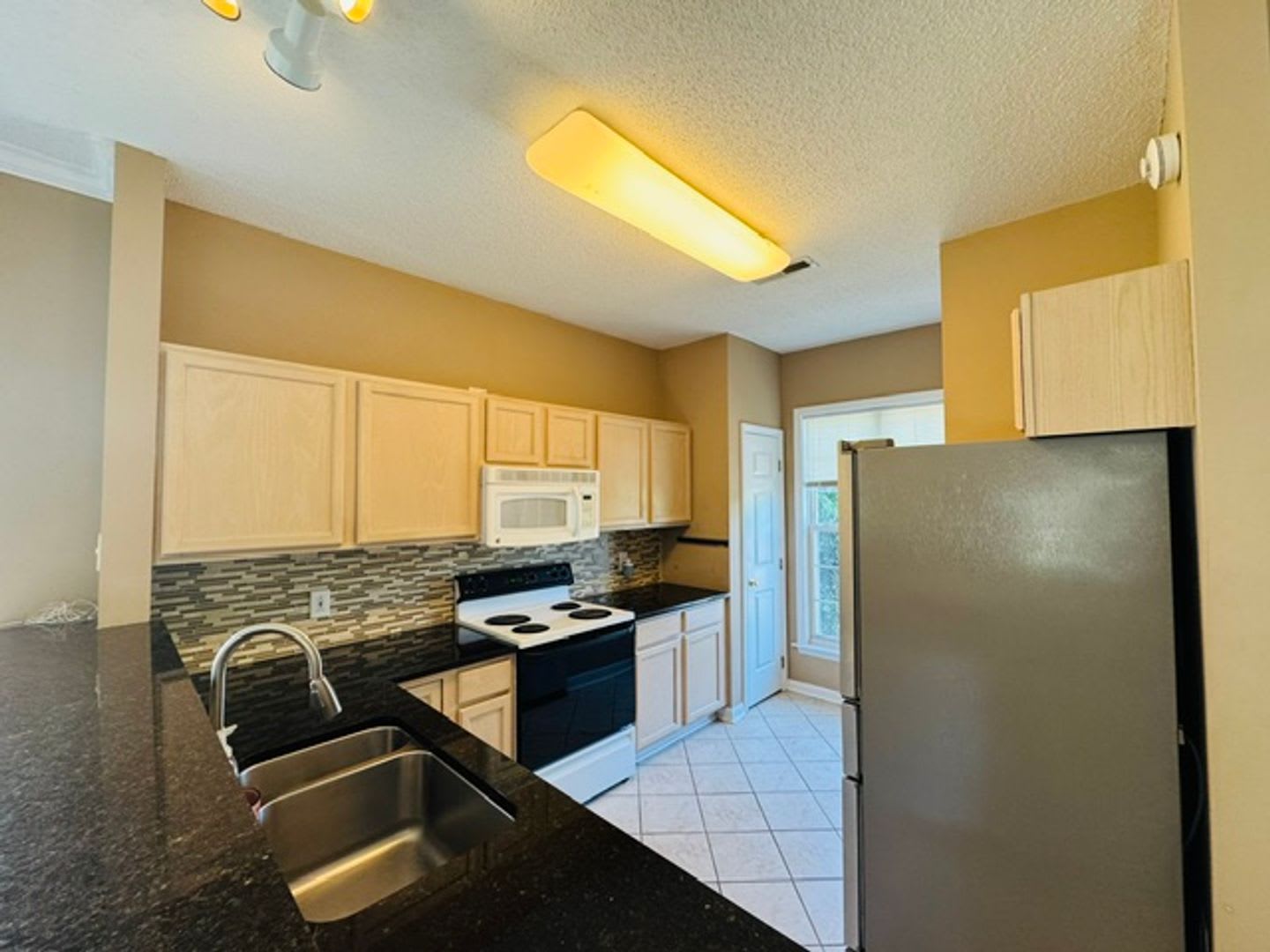 2027 Turtle Point Drive – photo 4