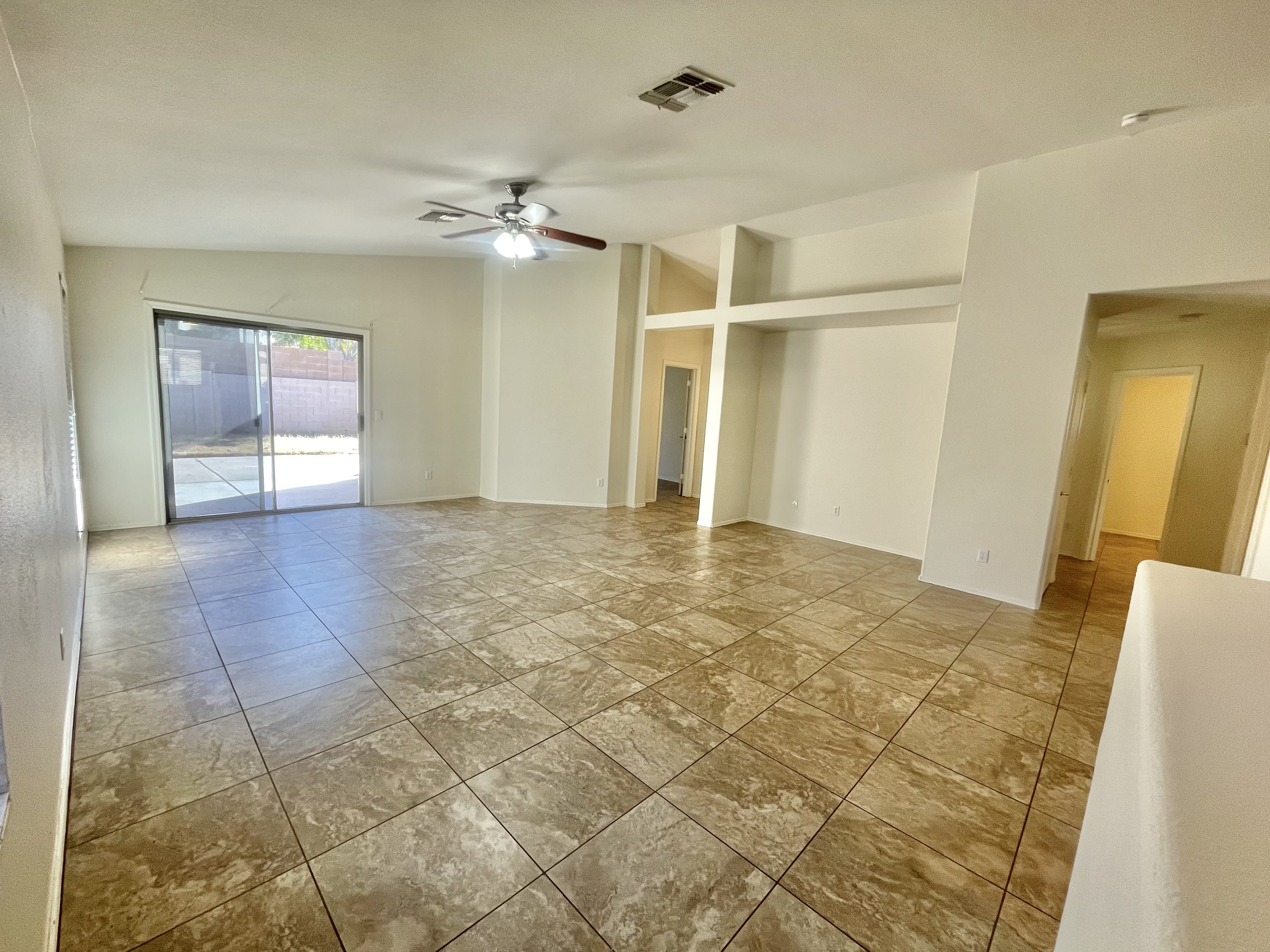 2505 N 114th Ave – photo 5