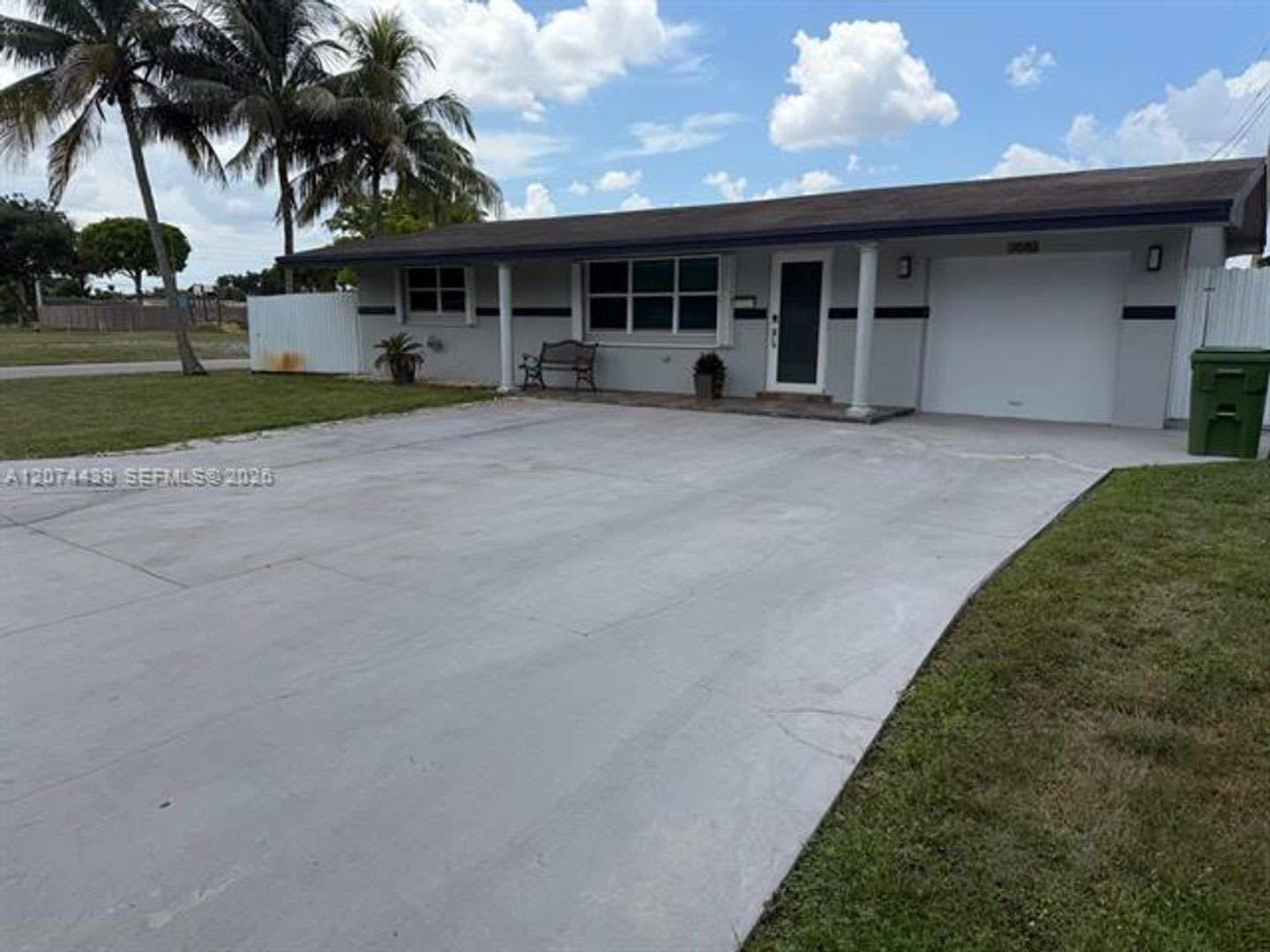 1000 NW 76th Ter # 1000, Pembroke Pines, FL 33024 – photo 2