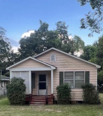 820 Raymond Street – photo 1