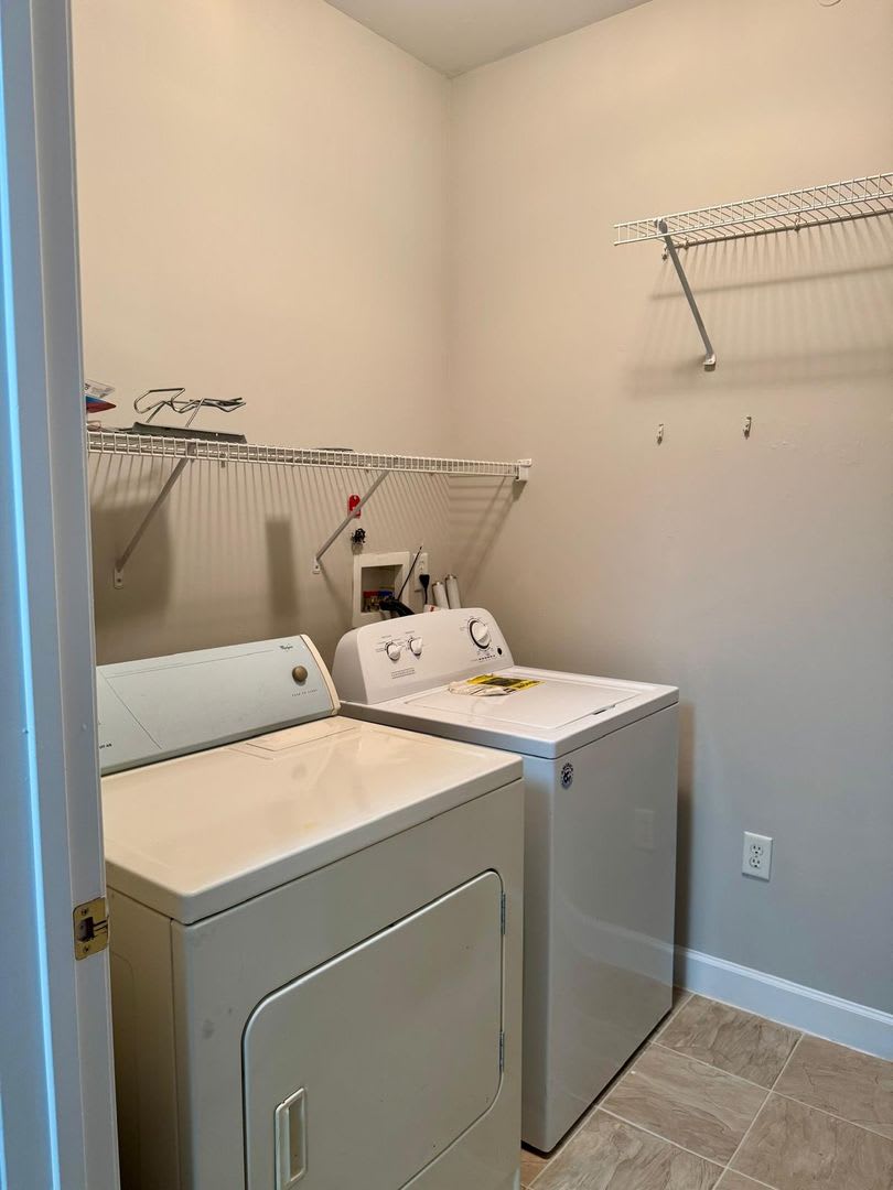 Room in 3 Bedroom Home at Hyde Glen Ln – photo 4