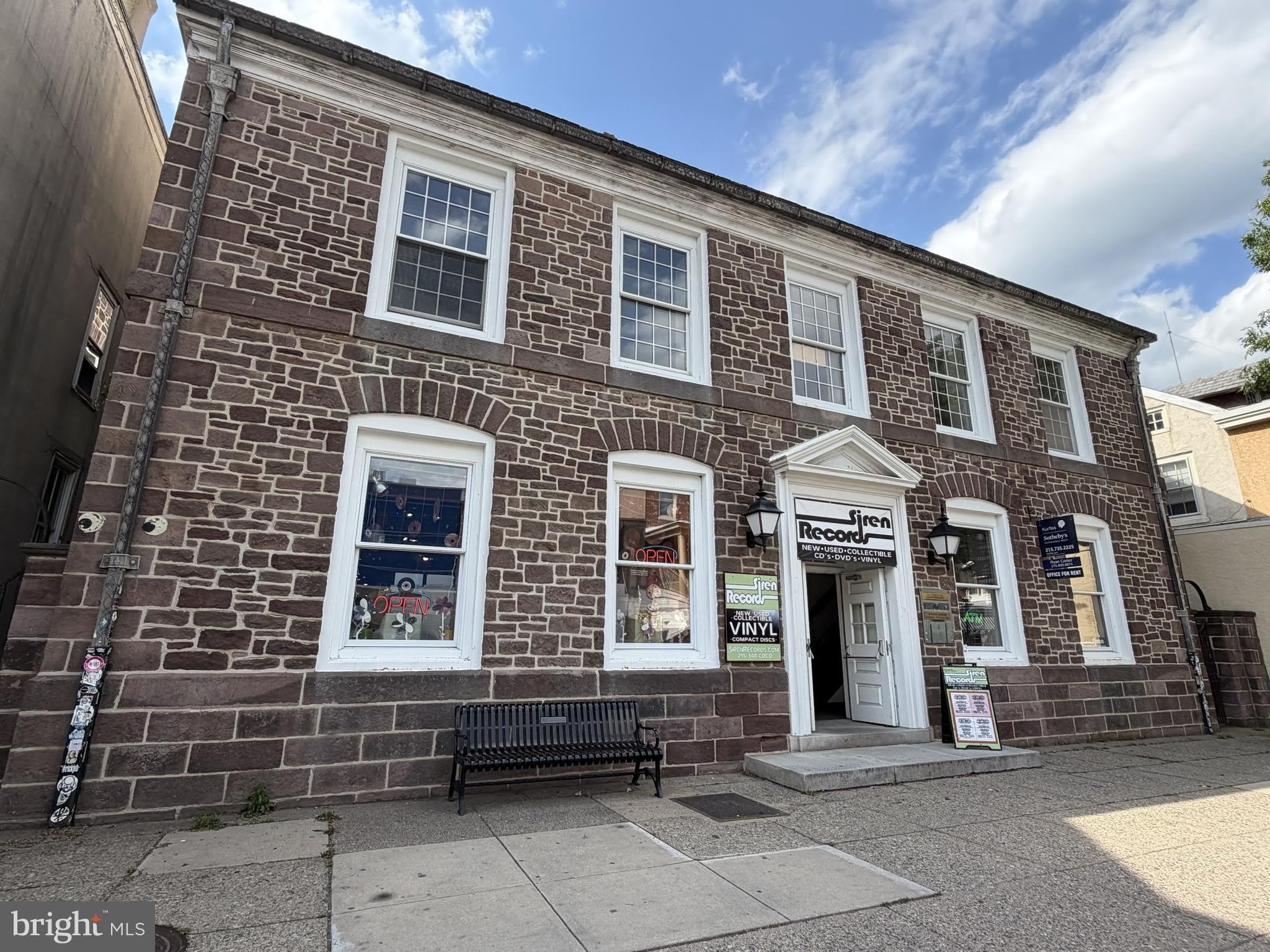 25 E STATE Street – photo 1