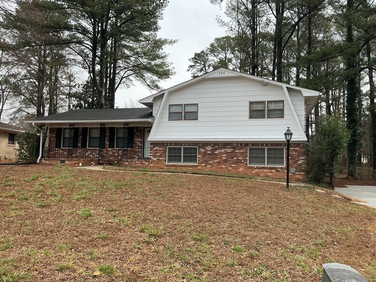 Move-in Ready Ranch with Recent Enhancements – photo 1