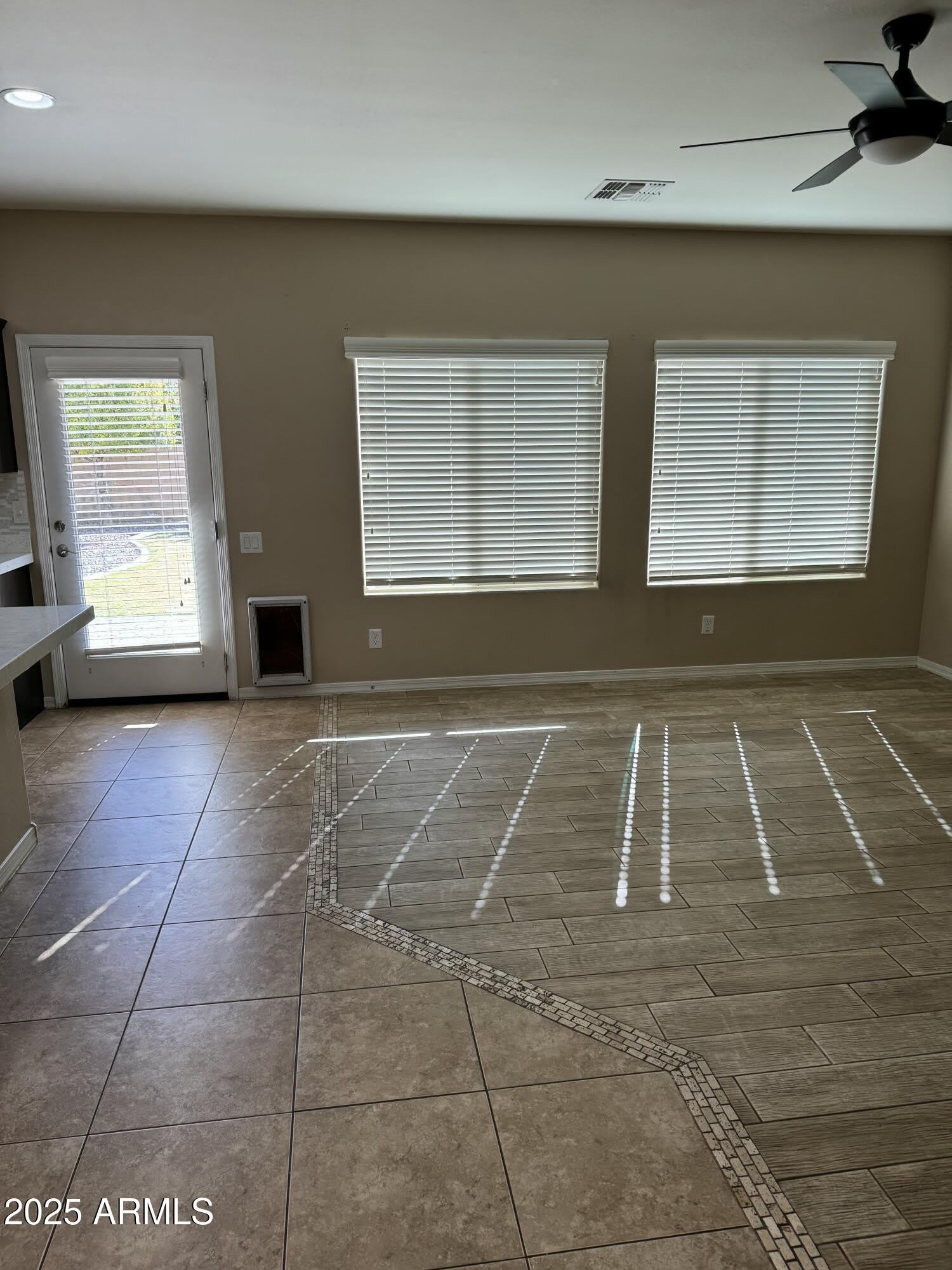 11009 E Sutter Avenue – photo 4