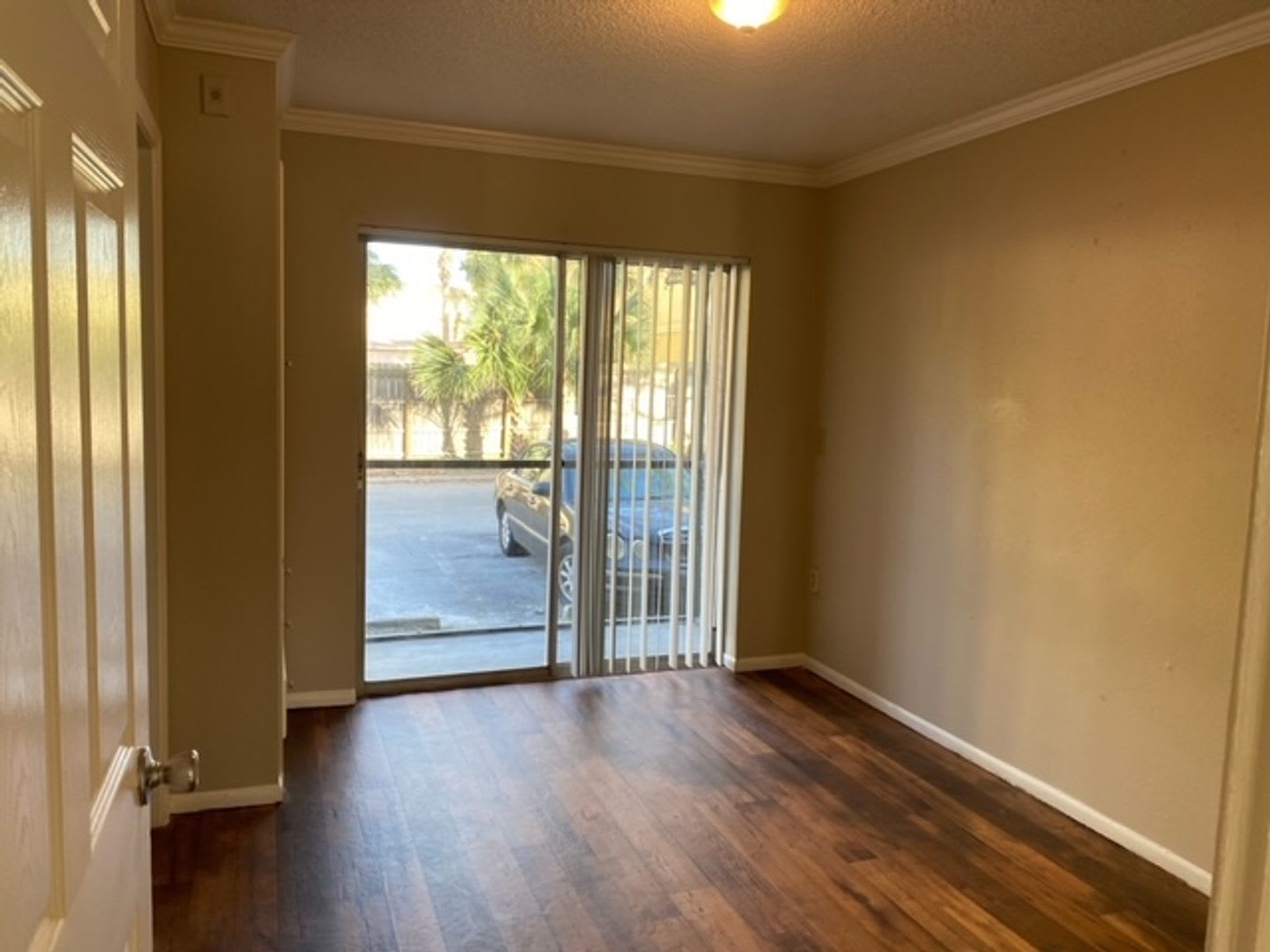 Move-In Ready Studio – Affordable & Convenient! – photo 5