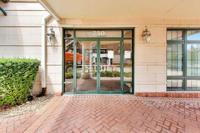 750 Pearson Street – photo 2