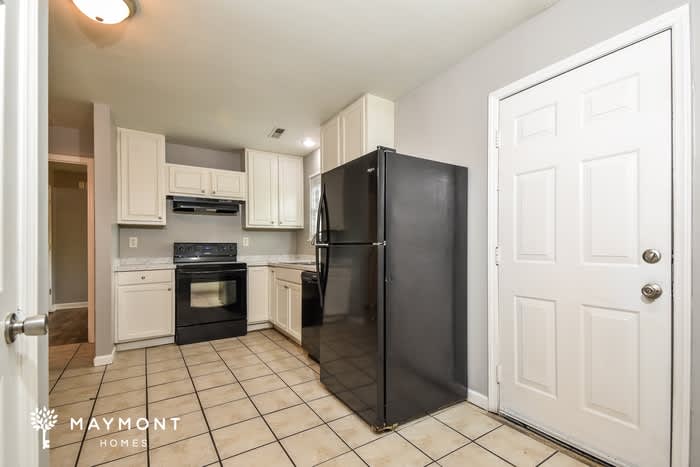 1 Pyracantha Court – photo 4