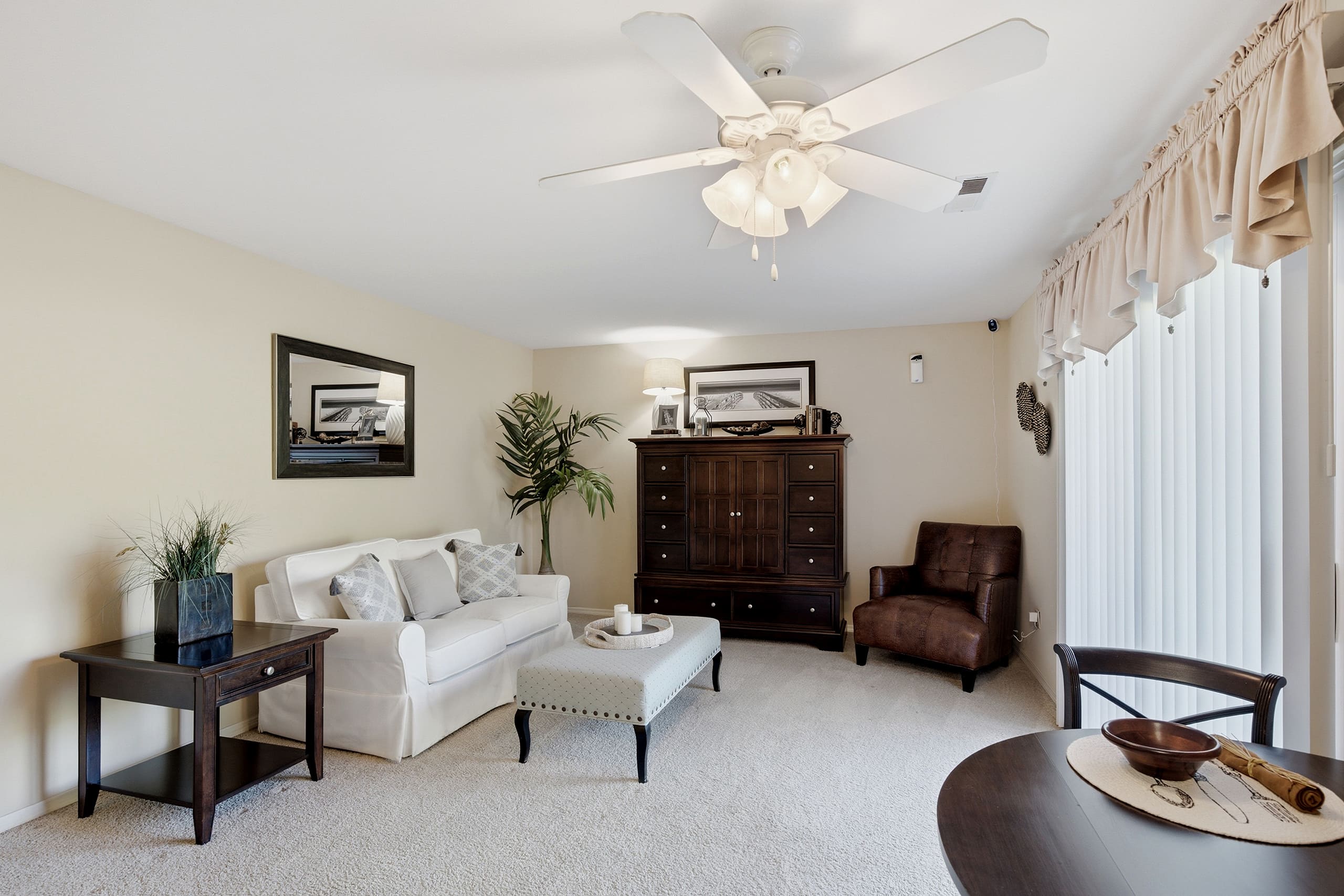 Village Royale – photo 1