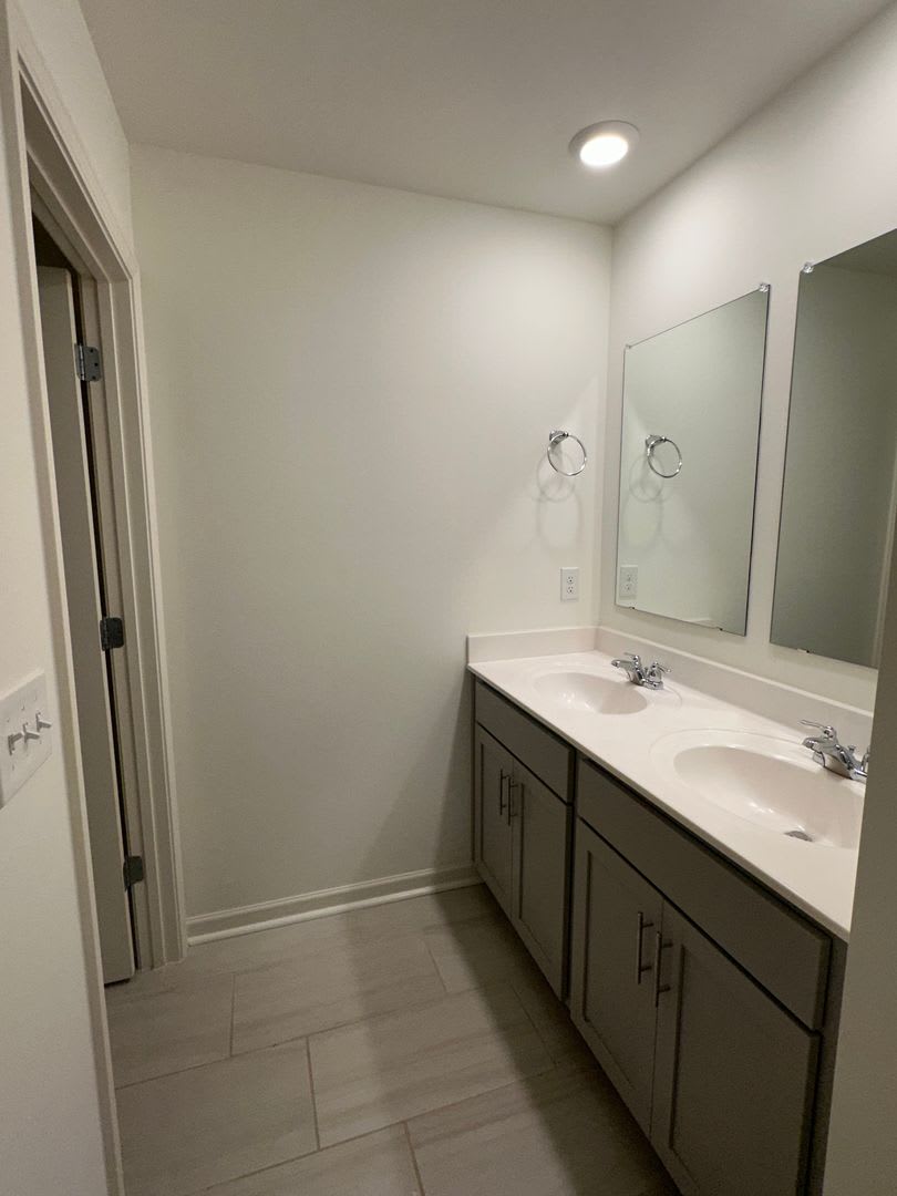 Spacious Family Home In Chelsea Park Coming Soon – photo 4