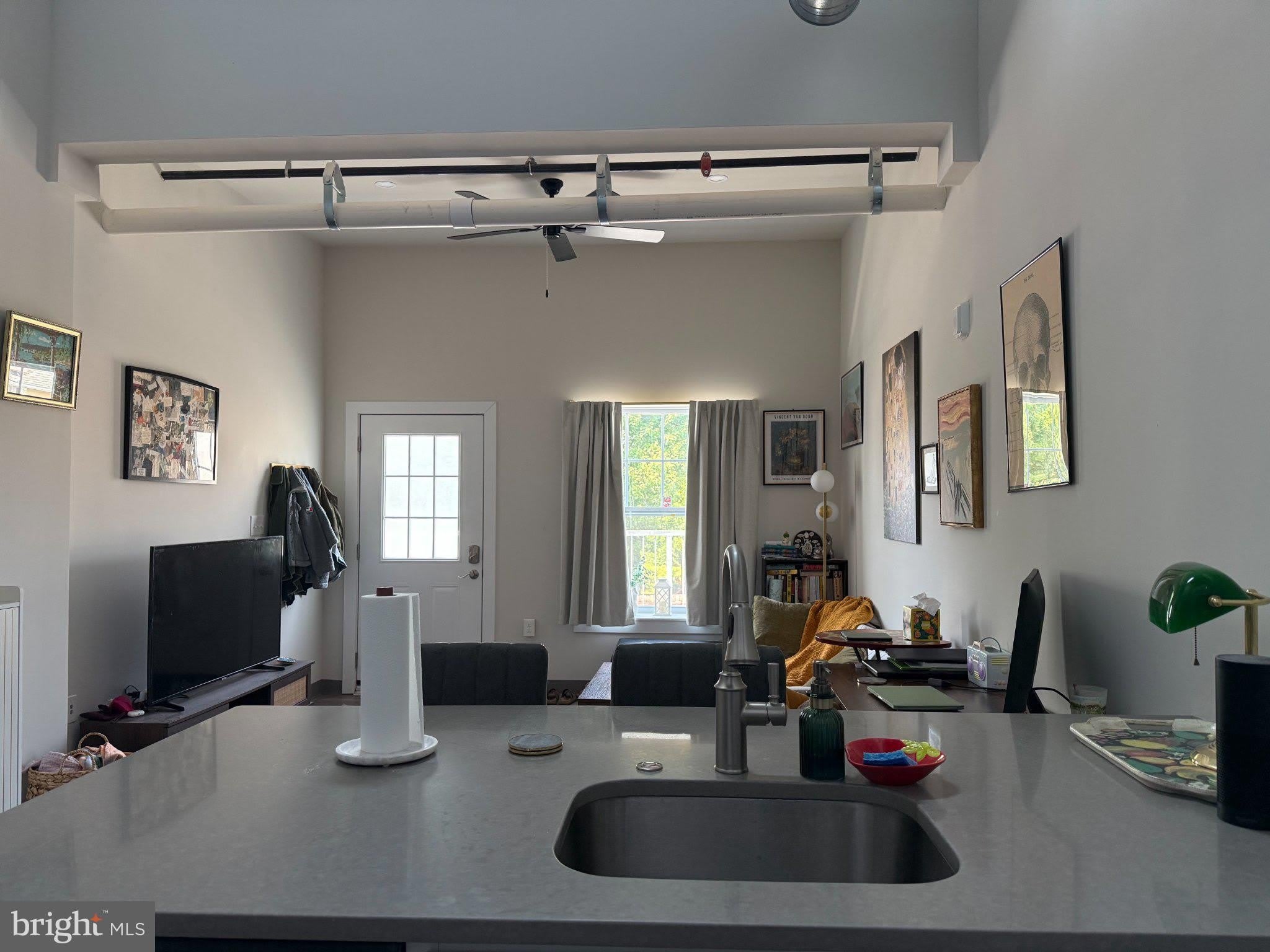 224 HALL Street – photo 2