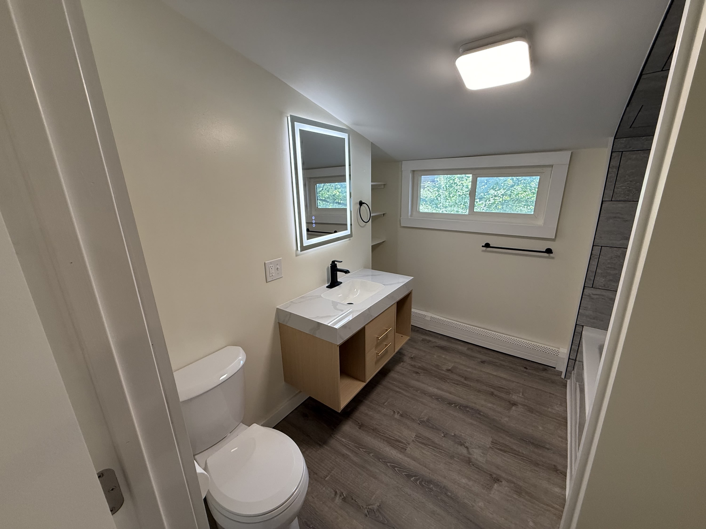 229 South Geneva Street – photo 5