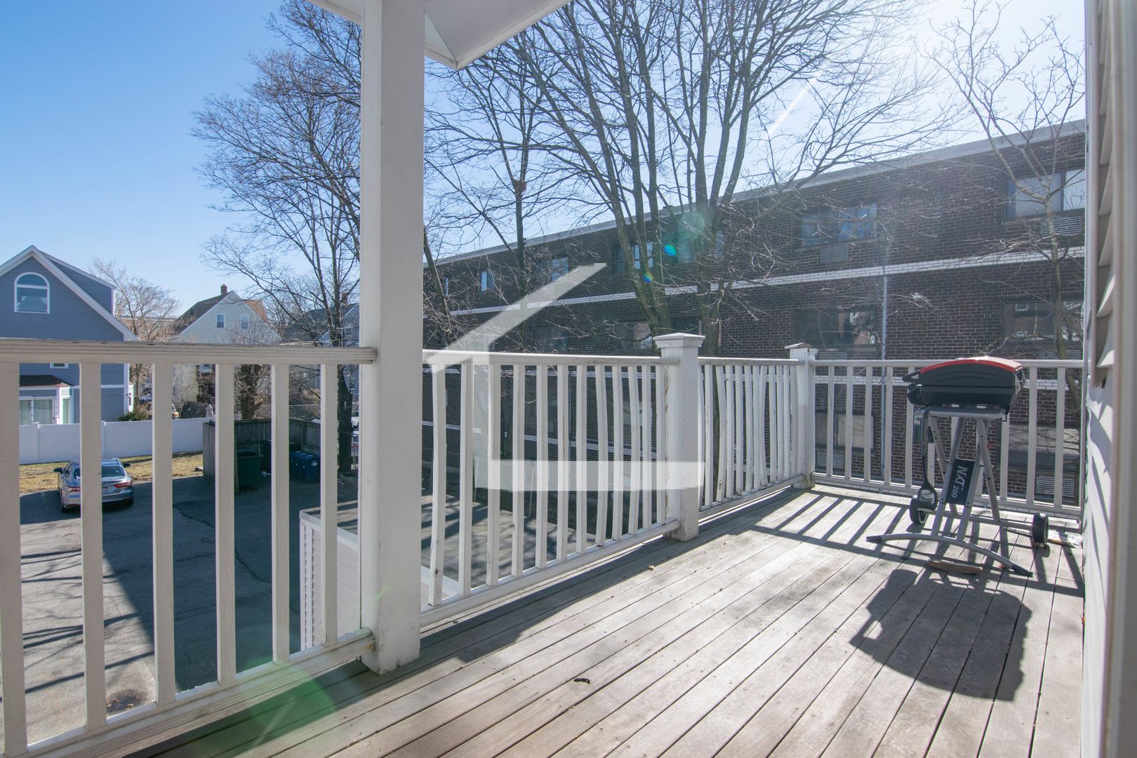 Charming 3 Bedroom-NO Broker Fee – photo 3