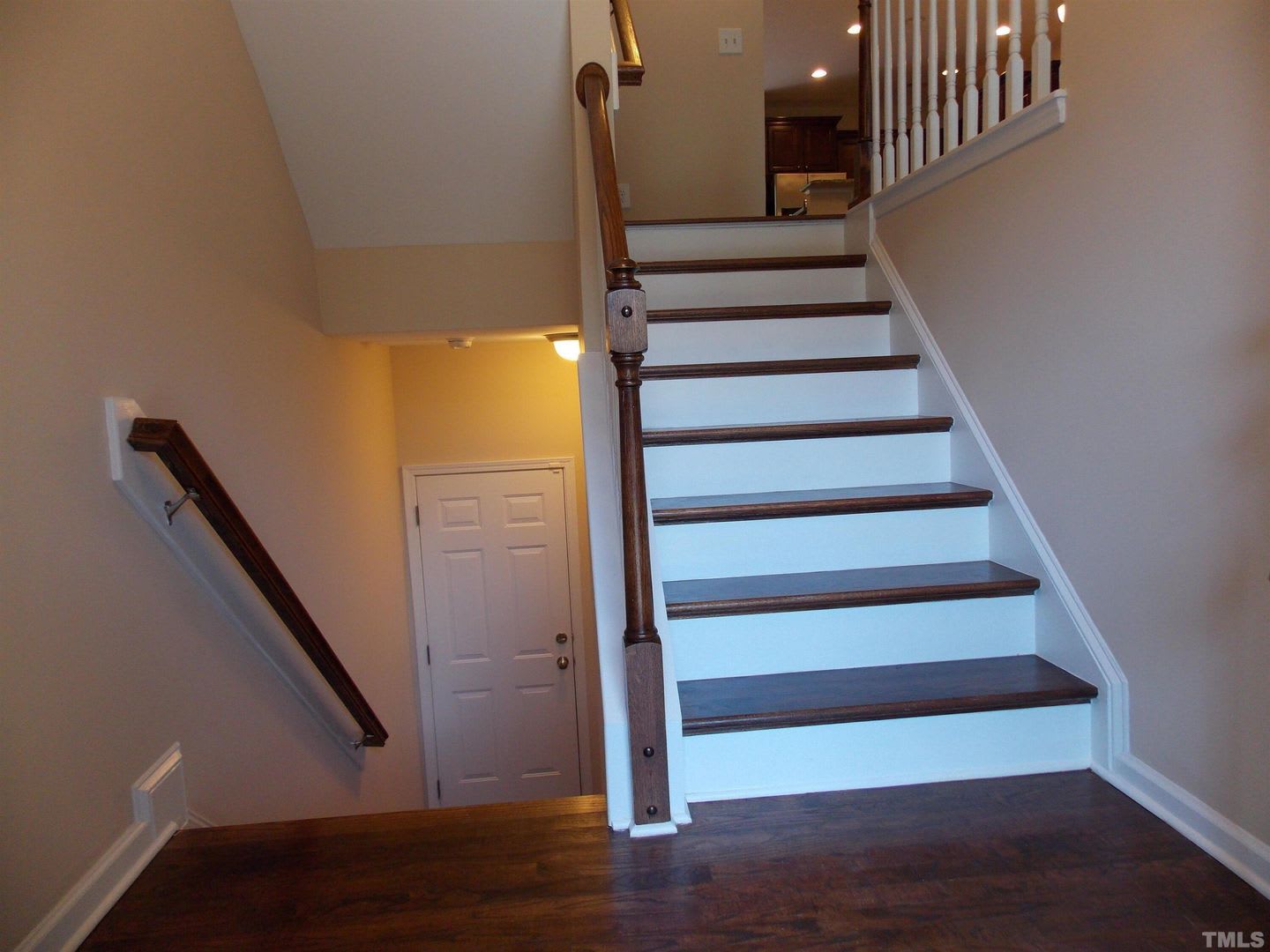 545 Old Mill Village Dr – photo 2