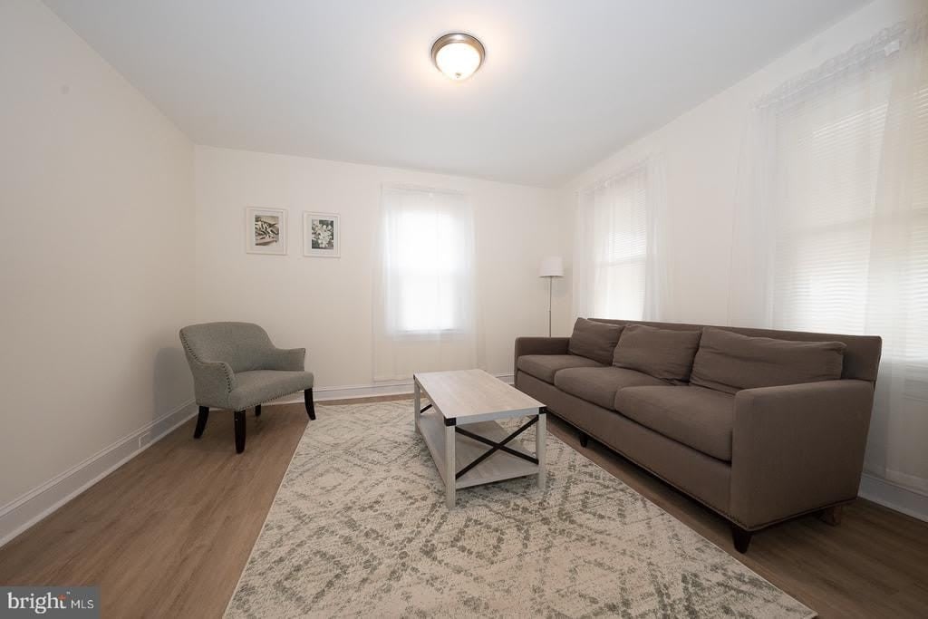 717 Miller Street – photo 4