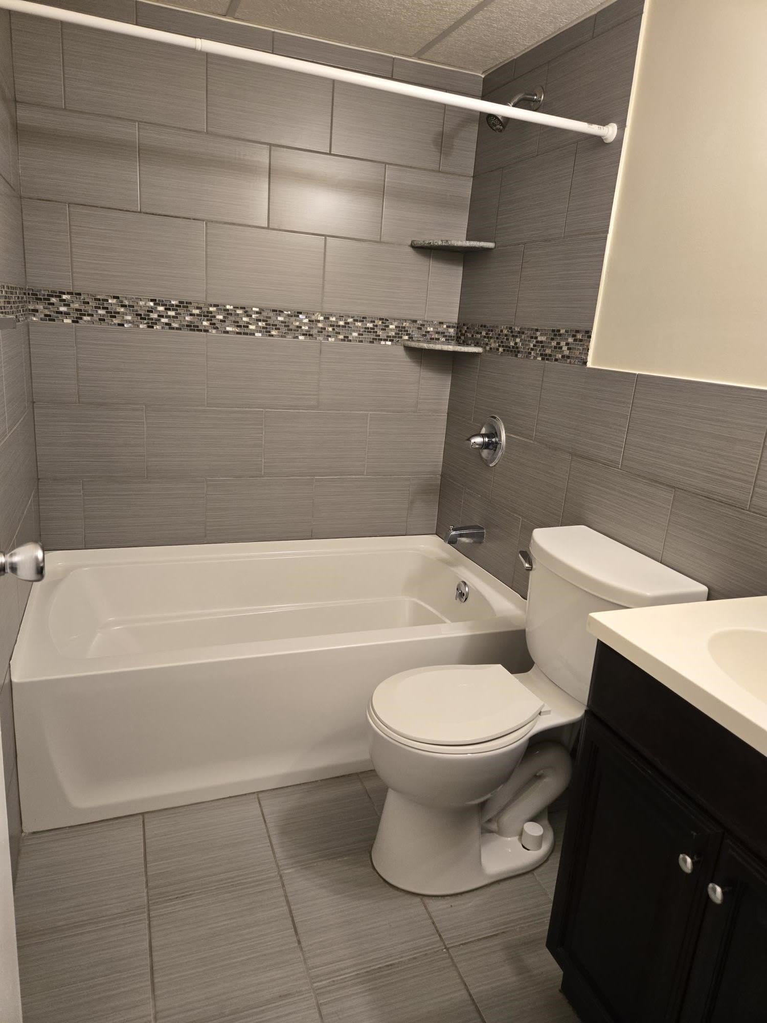 685 Prospect Ave – photo 3